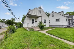 4545 Greenwich Village Ave, Dayton, OH 45406 - Photo 2