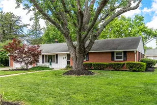 443 Saddlewood Ave, Washington Twp, OH 45459 - Photo 4