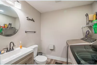5223 Hahn Avenue, Fairborn, OH 45324 - Photo 10