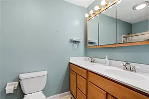 9178 Woodstream Ln, Washington Twp, OH 45458 - Photo 18
