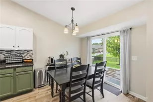 1484 Observatory Dr, Fairborn, OH 45324 - Photo 14