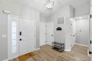 1484 Observatory Dr, Fairborn, OH 45324 - Photo 6