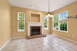 2544 Greenside Dr, Beavercreek, OH 45431 - Photo 8