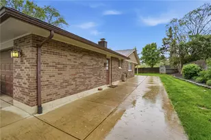7715 Park Creek Dr, Centerville, OH 45459 - Photo 84