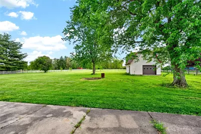 1005 Free Road, Bethel Twp, OH 45344 - Photo 38