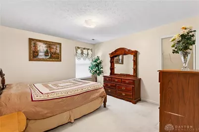 6520 Heritage Park Boulevard, Huber Heights, OH 45424 - Photo 20