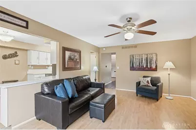 6130 Martingale Lane, Centerville, OH 45459 - Photo 16