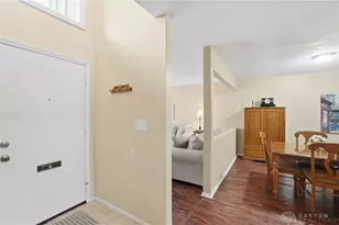 6130 Martingale Ln, Centerville, OH 45459 - Photo 8