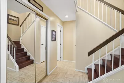 6130 Martingale Lane, Centerville, OH 45459 - Photo 6