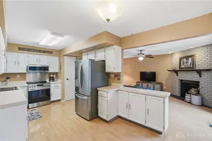 6130 Martingale Ln, Centerville, OH 45459 - Photo 26