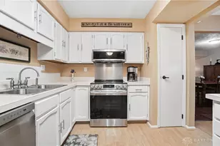 6130 Martingale Ln, Centerville, OH 45459 - Photo 30