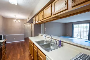 5769 Cheviot Rd, Cincinnati, OH 45247 - Photo 12