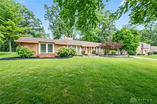 181 Trailwoods Dr, Dayton, OH 45415 - Photo 2