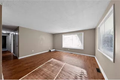 1747 Bluefield Avenue, Dayton, OH 45414 - Photo 8