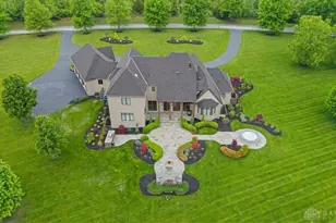 9020 Whisperinghill Dr, Cincinnati, OH 45242 - Photo 98