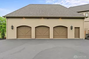 9020 Whisperinghill Dr, Cincinnati, OH 45242 - Photo 78