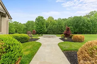 9020 Whisperinghill Dr, Cincinnati, OH 45242 - Photo 84