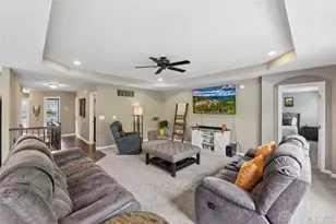 4223 Hunting Hawk Dr, Turtlecreek Twp, OH 45036 - Photo 20