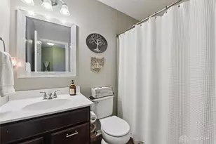 4223 Hunting Hawk Dr, Turtlecreek Twp, OH 45036 - Photo 8