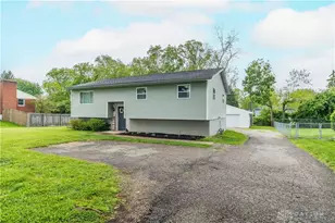3443 Sunnyside Dr, Beavercreek, OH 45432 - Photo 2