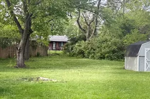 7404 Maringo Dr, Huber Heights, OH 45424 - Photo 16