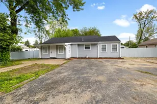629 Little Meadow Dr, Riverside, OH 45404 - Photo 2