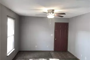 351 Gilbert Ave, Fairborn, OH 45324 - Photo 2