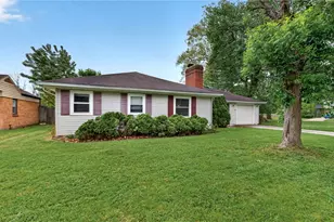 14 W Sherry Dr, Trotwood, OH 45426 - Photo 2