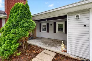 14 W Sherry Dr, Trotwood, OH 45426 - Photo 4