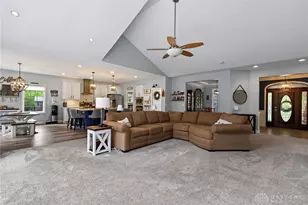 7470 Deep Woods Ct, Springboro, OH 45066 - Photo 10