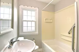 2212 Fauver Ave, Dayton, OH 45420 - Photo 16