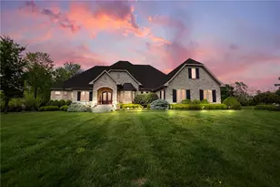 8237 Wilde Ct, Clearcreek Twp, OH 45068 - Photo 2