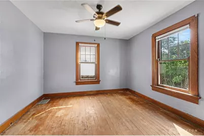40 E Parkwood Drive, Dayton, OH 45405 - Photo 18