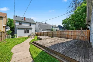 40 E Parkwood Dr, Dayton, OH 45405 - Photo 32