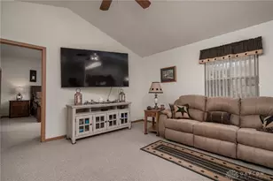 324 E Center St, Farmersville, OH 45325 - Photo 12