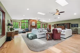 2780 E Spring Valley Pike, Washington Twp, OH 45458 - Photo 8