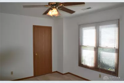 5866 Oldham Drive #unit 4, Springfield, OH 45503 - Photo 2