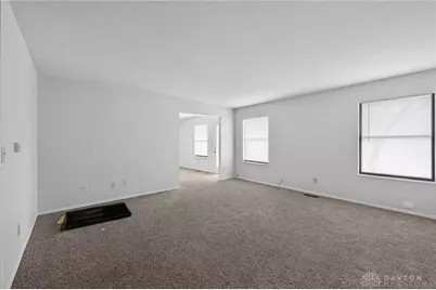 5940 Timbergate Trail, Huber Heights, OH 45424 - Photo 4