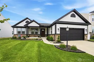 1200 Scarlet Oak Dr, Tipp City, OH 45371 - Photo 4