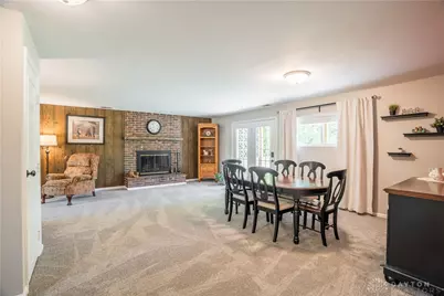 407 Thelma Avenue, Clayton, OH 45415 - Photo 4