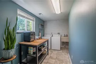 407 Thelma Ave, Clayton, OH 45415 - Photo 16