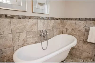 407 Thelma Avenue, Clayton, OH 45415 - Photo 30