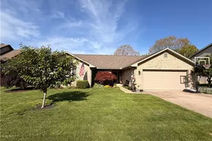 363 Winterset Dr, Englewood, OH 45322 - Photo 2