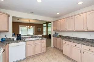 1105 Napa Ridge, Washington Twp, OH 45458 - Photo 18