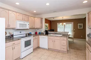1105 Napa Ridge, Washington Twp, OH 45458 - Photo 14