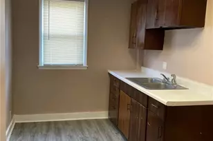 4 S Main St, Franklin, OH 45005 - Photo 8