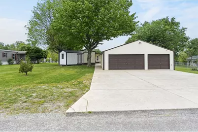 6651 Wizard Of Oz Way, Hillsboro, OH 45133 - Photo 2