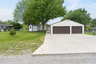 6651 Wizard of Oz Way, Hillsboro, OH 45133 - Photo 2