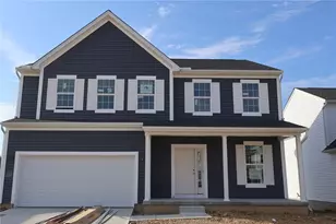 404 Crossing Ln, Miami Township, OH 45449 - Photo 4