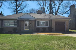 1416 Fieldstone Dr, Dayton, OH 45414 - Photo 2